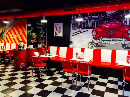 Restaurace a bowling Jakoby